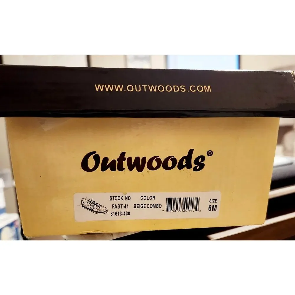 Outwoods FAST-41 STUDDED SNEAKER Size‎ 6M